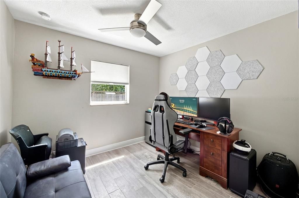 For Sale: $345,000 (4 beds, 2 baths, 1766 Square Feet)