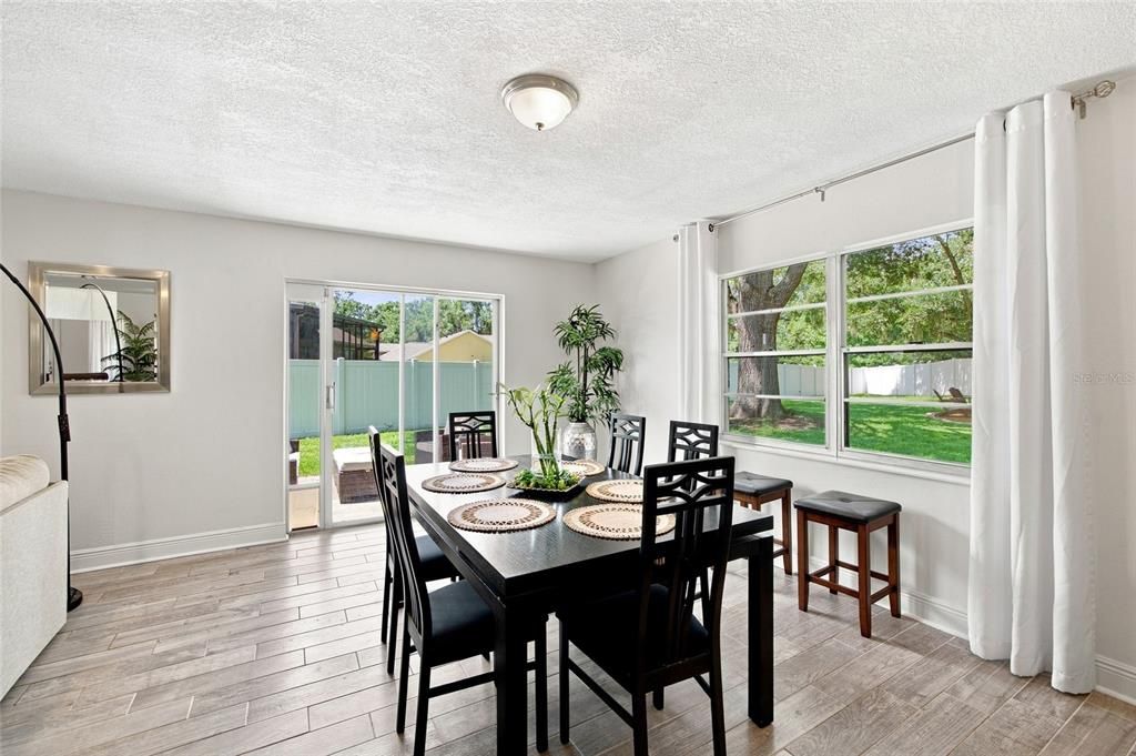 For Sale: $345,000 (4 beds, 2 baths, 1766 Square Feet)