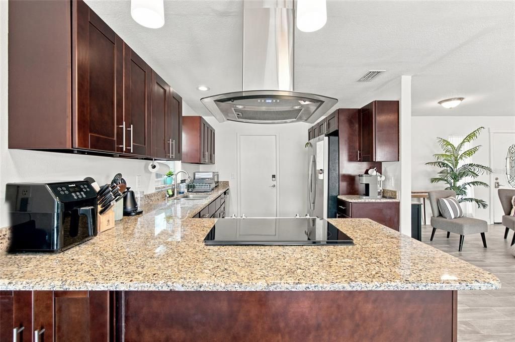 For Sale: $345,000 (4 beds, 2 baths, 1766 Square Feet)