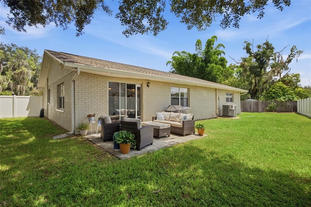 For Sale: $345,000 (4 beds, 2 baths, 1766 Square Feet)