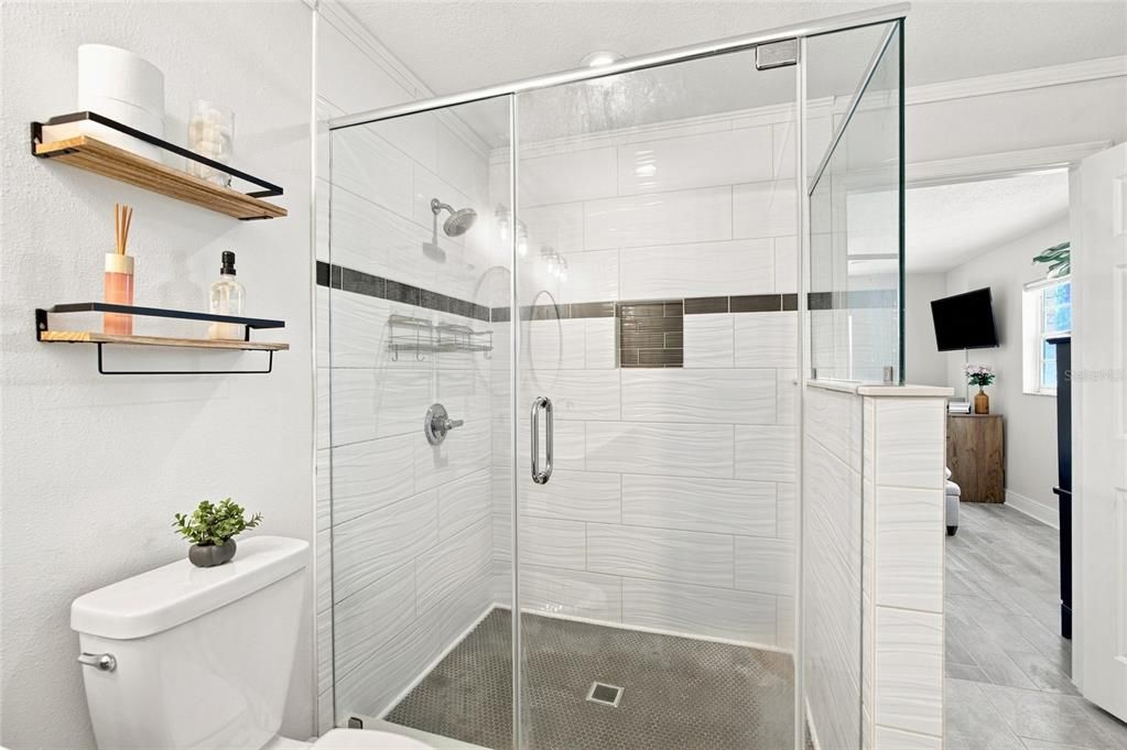 For Sale: $345,000 (4 beds, 2 baths, 1766 Square Feet)