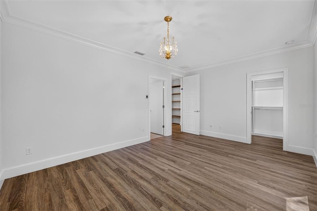 : $1,350,000 (3 beds, 4 baths, 2191 Square Feet)