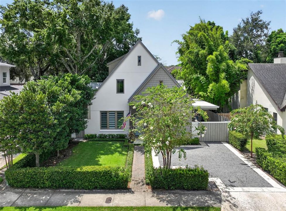 : $1,350,000 (3 beds, 4 baths, 2191 Square Feet)
