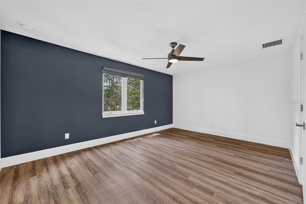 : $1,350,000 (3 beds, 4 baths, 2191 Square Feet)