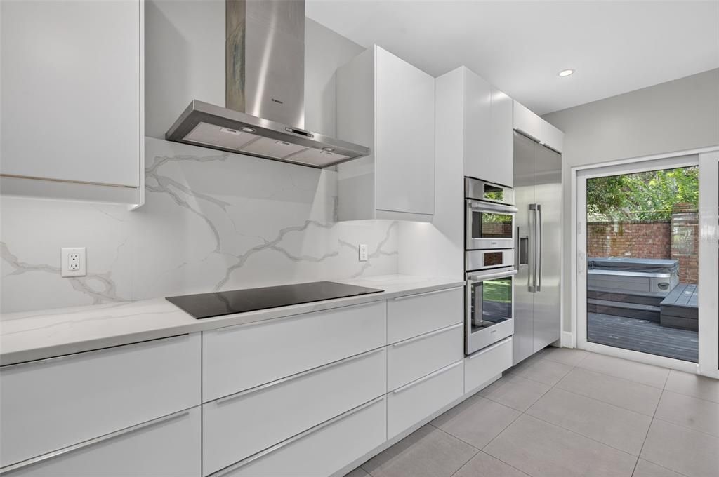 : $1,350,000 (3 beds, 4 baths, 2191 Square Feet)
