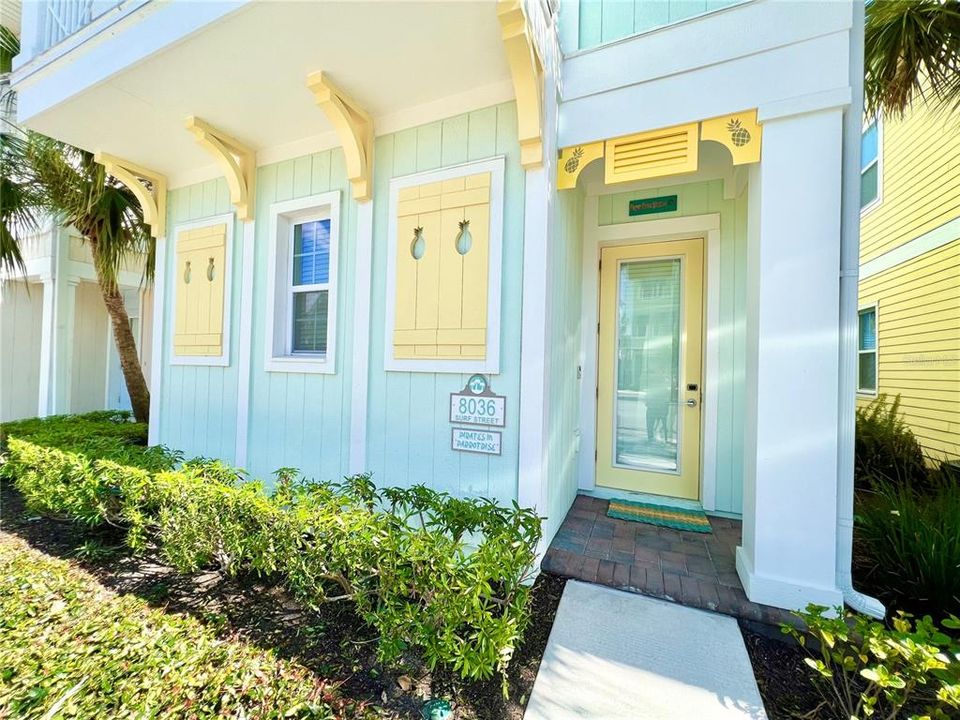 For Sale: $470,000 (4 beds, 3 baths, 1410 Square Feet)