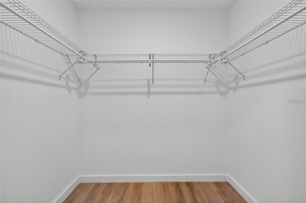 For Rent: $2,300 (2 beds, 2 baths, 1249 Square Feet)