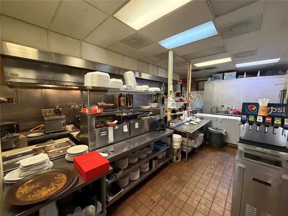 For Sale: $1,100,000 (0 beds, 0 baths, 2922 Square Feet)