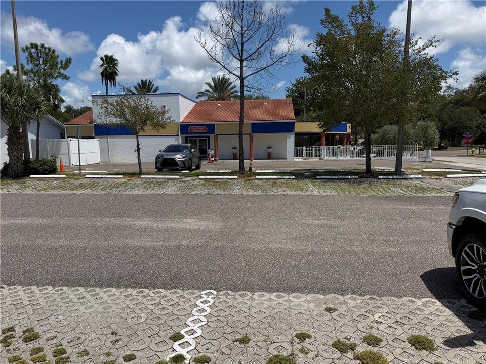 For Sale: $1,100,000 (0 beds, 0 baths, 2922 Square Feet)