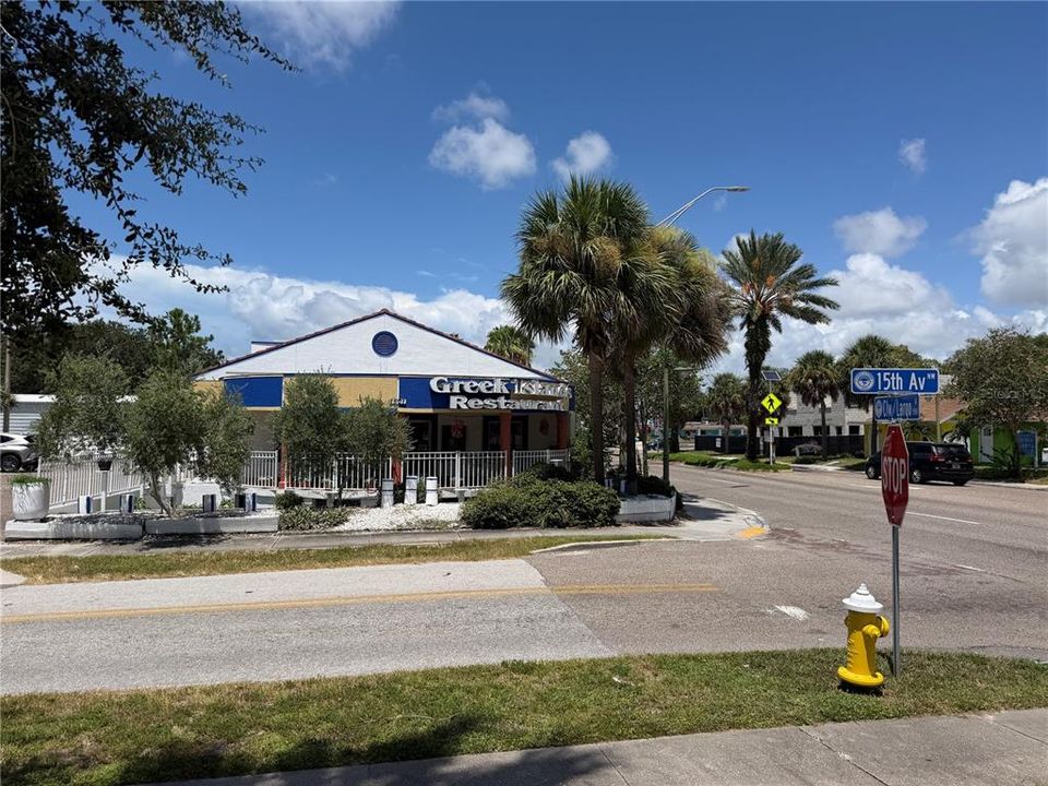 For Sale: $1,100,000 (0 beds, 0 baths, 2922 Square Feet)