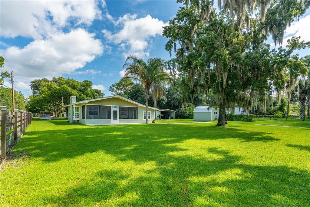 For Sale: $387,000 (4 beds, 2 baths, 1404 Square Feet)