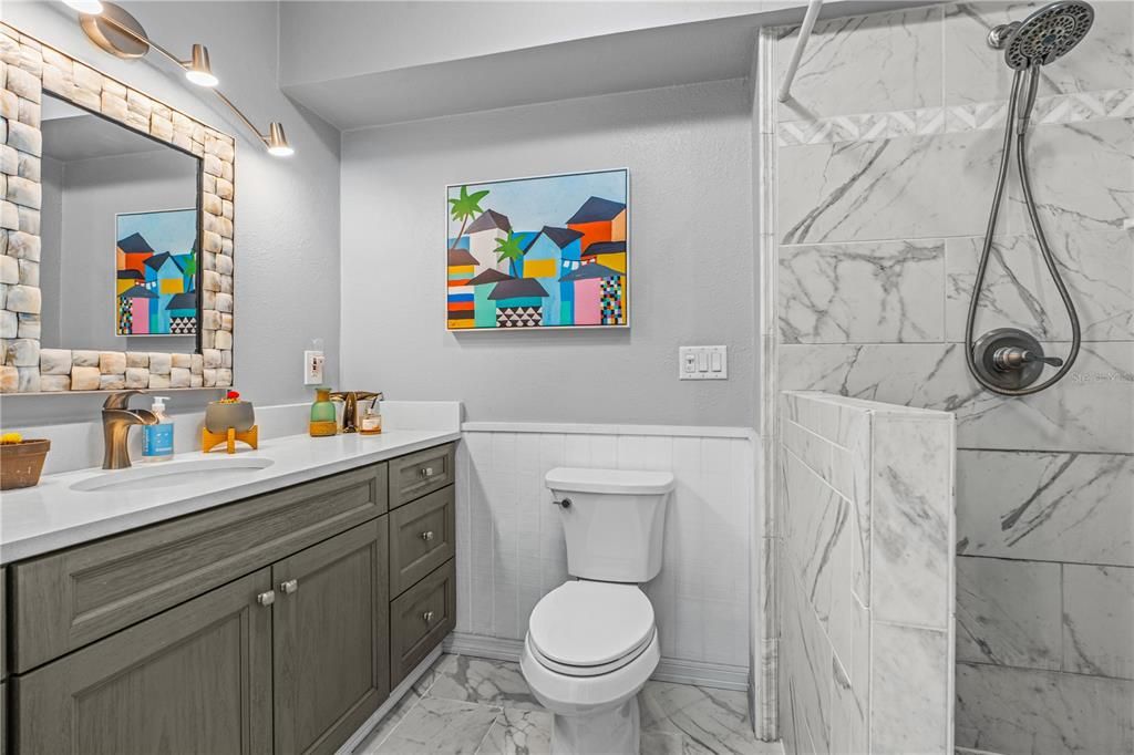 For Sale: $387,000 (4 beds, 2 baths, 1404 Square Feet)
