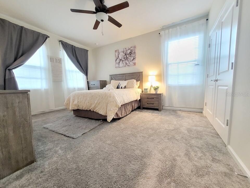 For Sale: $249,999 (3 beds, 2 baths, 1618 Square Feet)