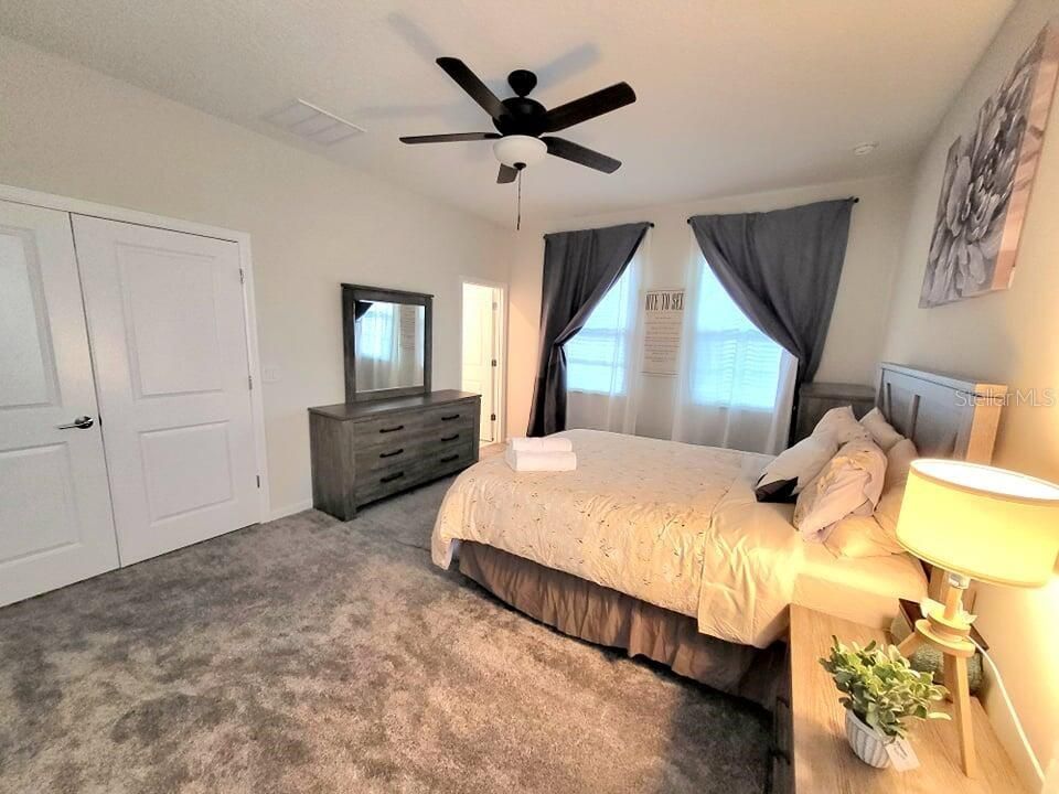 For Sale: $249,999 (3 beds, 2 baths, 1618 Square Feet)