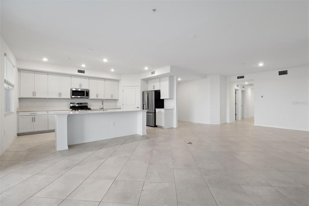 For Sale: $541,997 (3 beds, 2 baths, 1741 Square Feet)