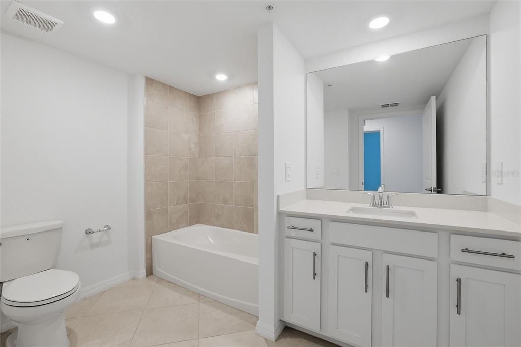 For Sale: $541,997 (3 beds, 2 baths, 1741 Square Feet)