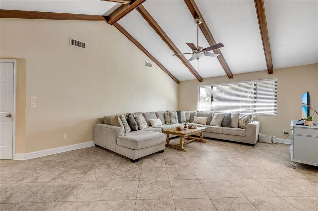 For Sale: $599,000 (3 beds, 2 baths, 2032 Square Feet)
