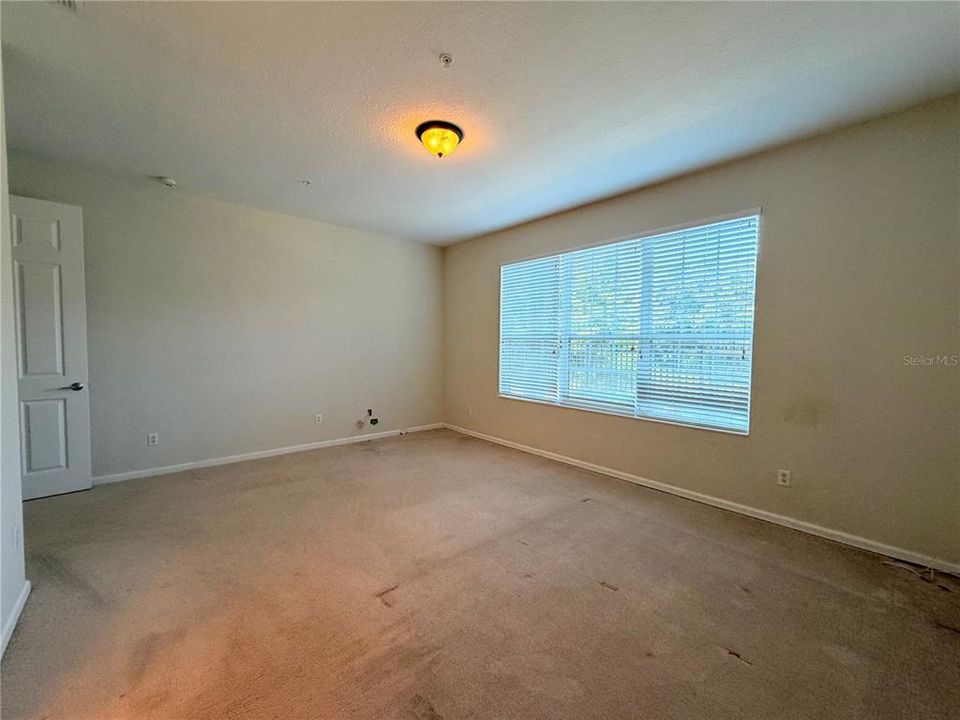 En Venta: $315,000 (3 camas, 2 baños, 2129 Pies cuadrados)