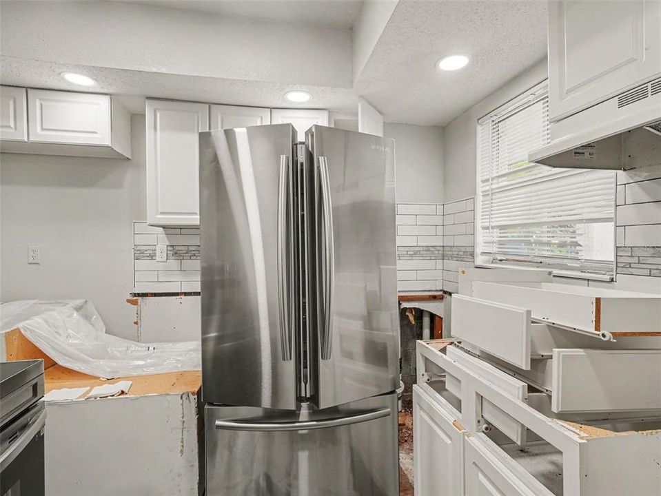 For Sale: $60,000 (2 beds, 1 baths, 960 Square Feet)