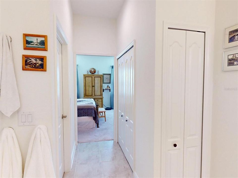 На продажу: $392,000 (2 спален, 2 ванн, 1660 Квадратных фут)