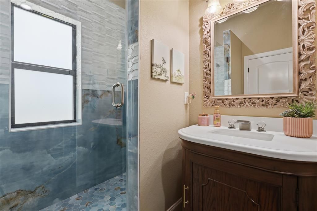 For Sale: $1,997,000 (5 beds, 5 baths, 4635 Square Feet)