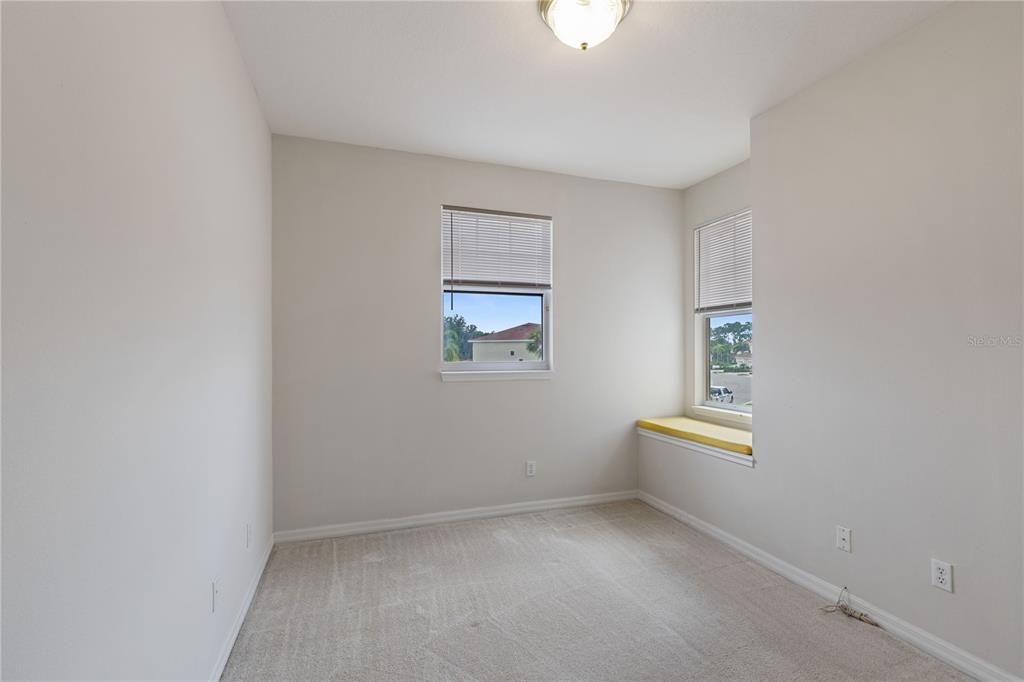 En Venta: $225,000 (3 camas, 2 baños, 1446 Pies cuadrados)
