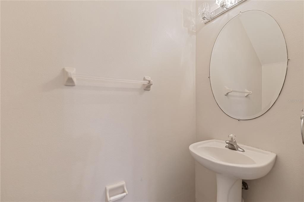 En Venta: $225,000 (3 camas, 2 baños, 1446 Pies cuadrados)