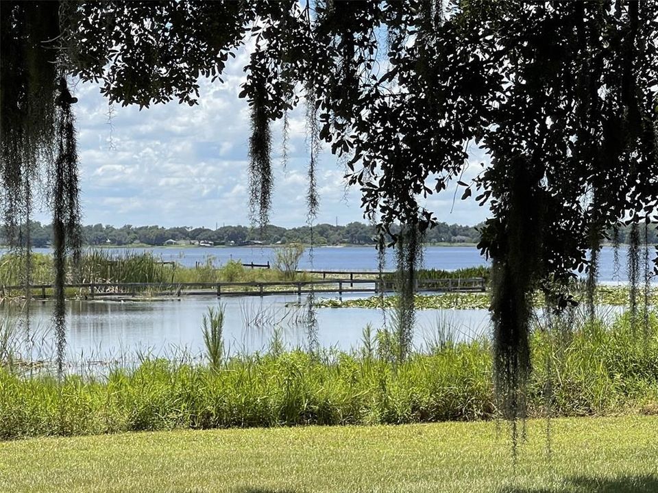 На продажу: $5,850,000 (67.50 acres)
