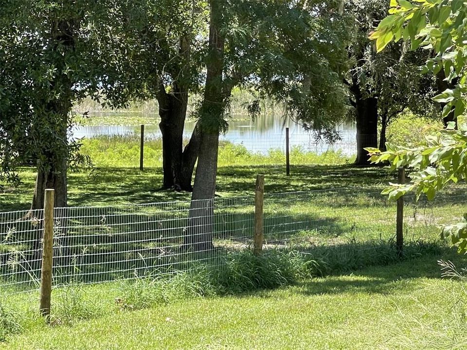 На продажу: $5,850,000 (67.50 acres)