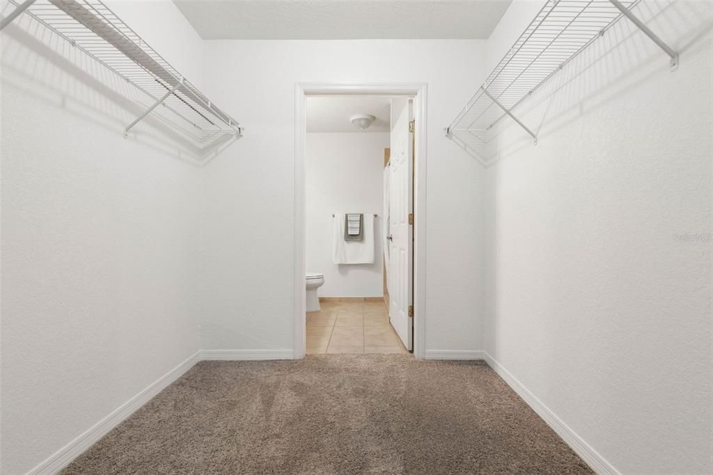 На продажу: $155,000 (2 спален, 2 ванн, 951 Квадратных фут)