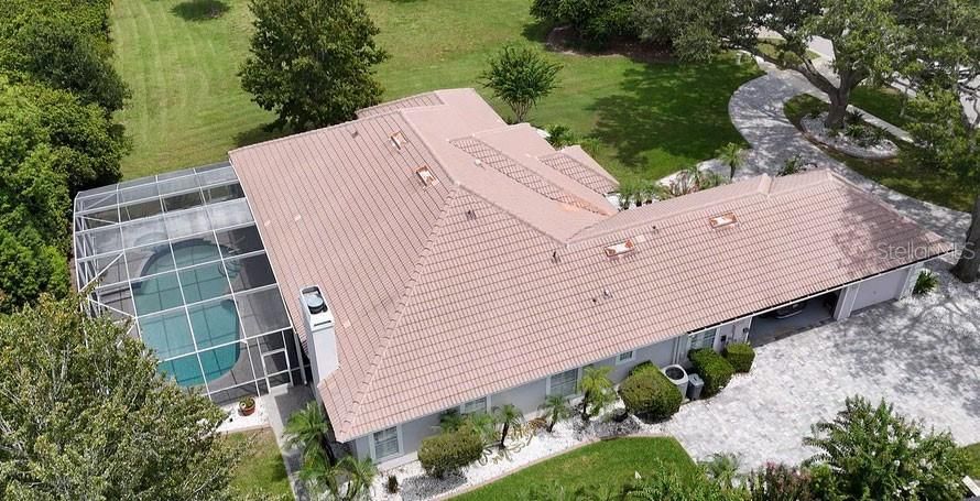 En Venta: $899,000 (4 camas, 3 baños, 2775 Pies cuadrados)