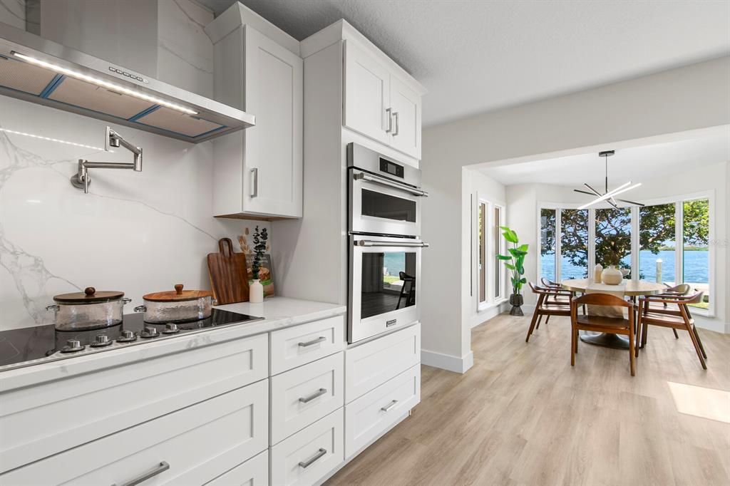 En Venta: $1,820,000 (3 camas, 3 baños, 2235 Pies cuadrados)