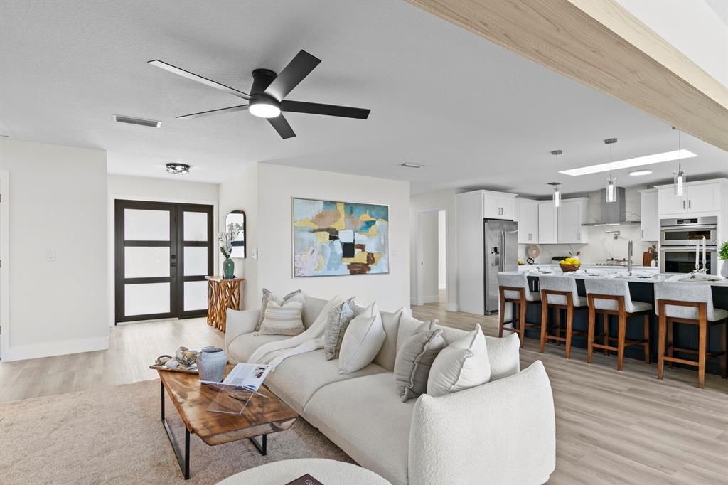 En Venta: $1,820,000 (3 camas, 3 baños, 2235 Pies cuadrados)