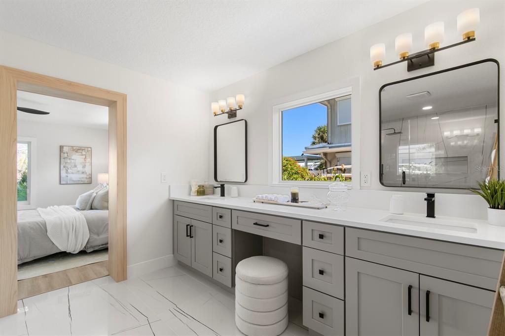 En Venta: $1,820,000 (3 camas, 3 baños, 2235 Pies cuadrados)