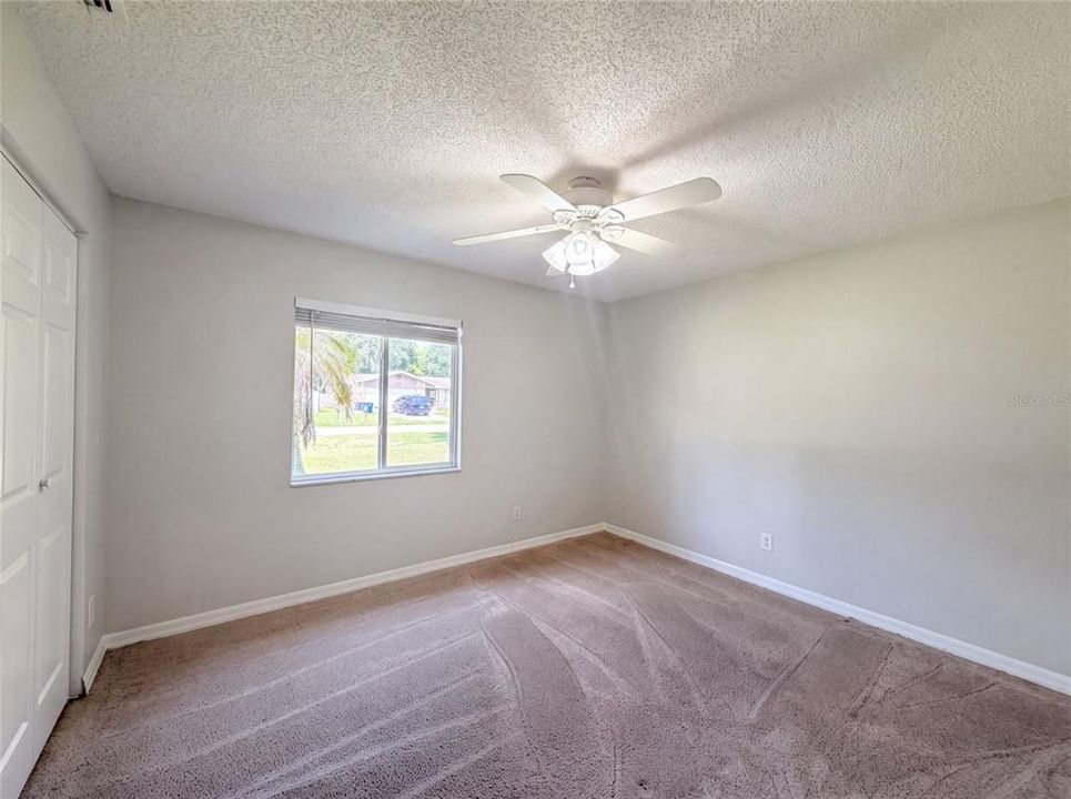 For Sale: $318,000 (3 beds, 2 baths, 1290 Square Feet)