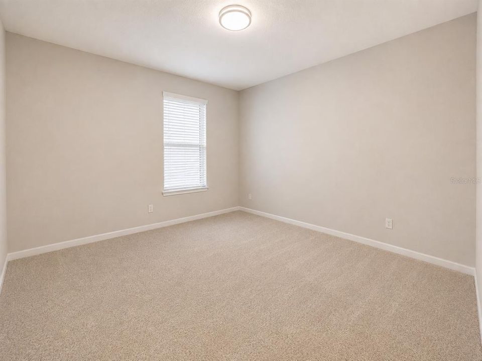 For Rent: $2,599 (4 beds, 2 baths, 2073 Square Feet)