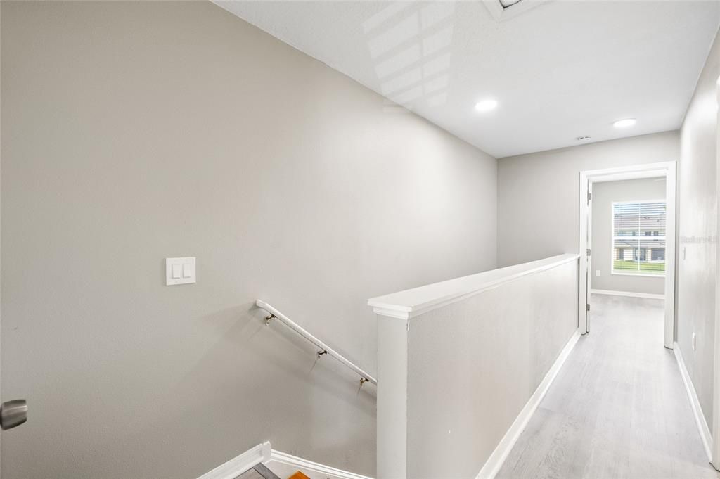 For Sale: $225,000 (2 beds, 2 baths, 1080 Square Feet)