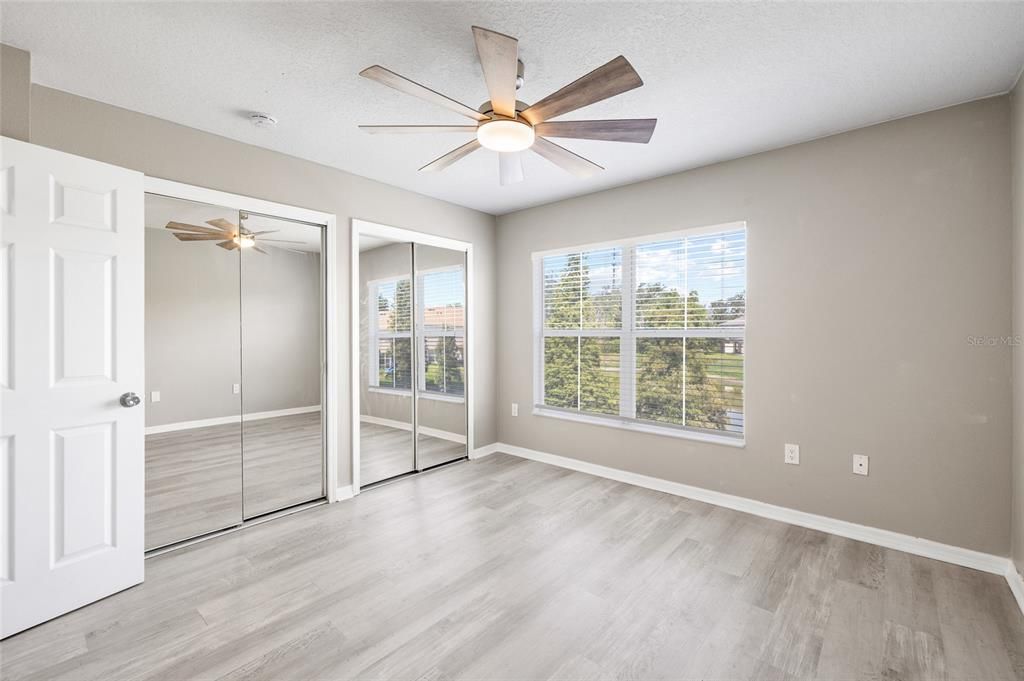 For Sale: $225,000 (2 beds, 2 baths, 1080 Square Feet)