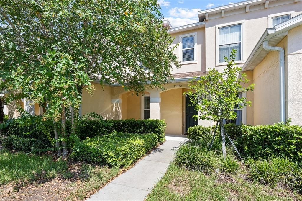 For Sale: $225,000 (2 beds, 2 baths, 1080 Square Feet)
