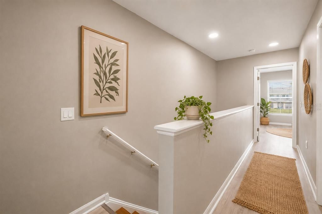 For Sale: $225,000 (2 beds, 2 baths, 1080 Square Feet)