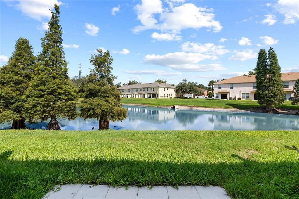For Sale: $225,000 (2 beds, 2 baths, 1080 Square Feet)