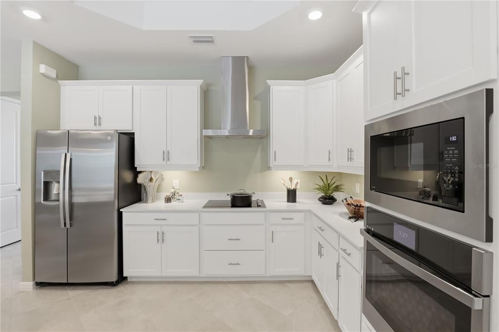 For Sale: $832,605 (2 beds, 2 baths, 1850 Square Feet)