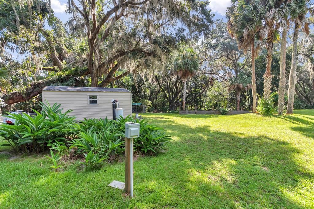 For Sale: $440,000 (3 beds, 2 baths, 1359 Square Feet)