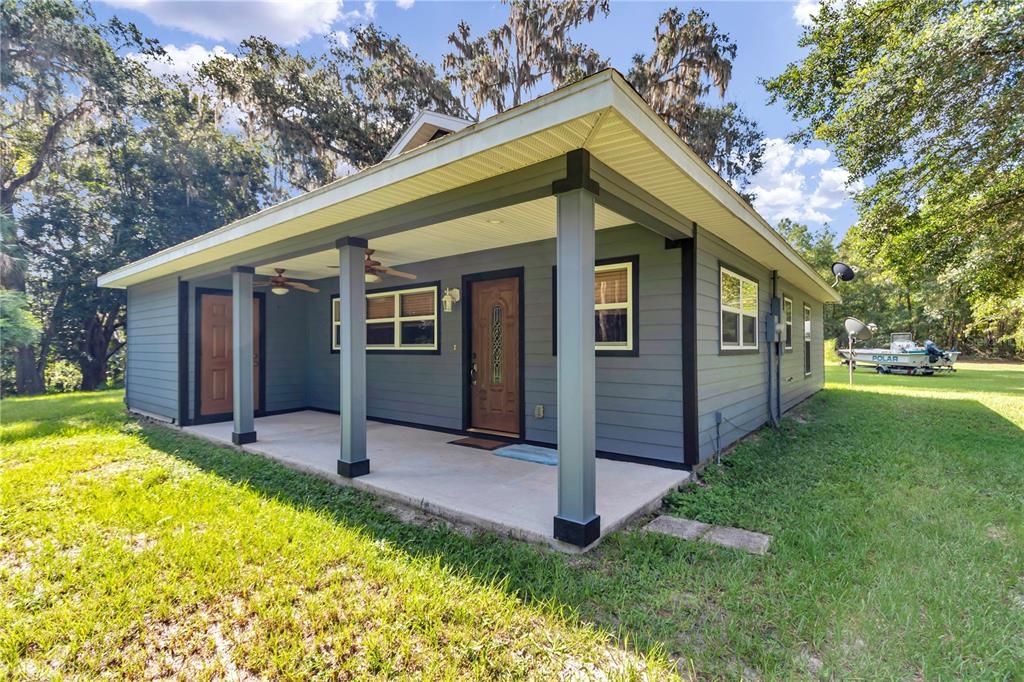 For Sale: $440,000 (3 beds, 2 baths, 1359 Square Feet)