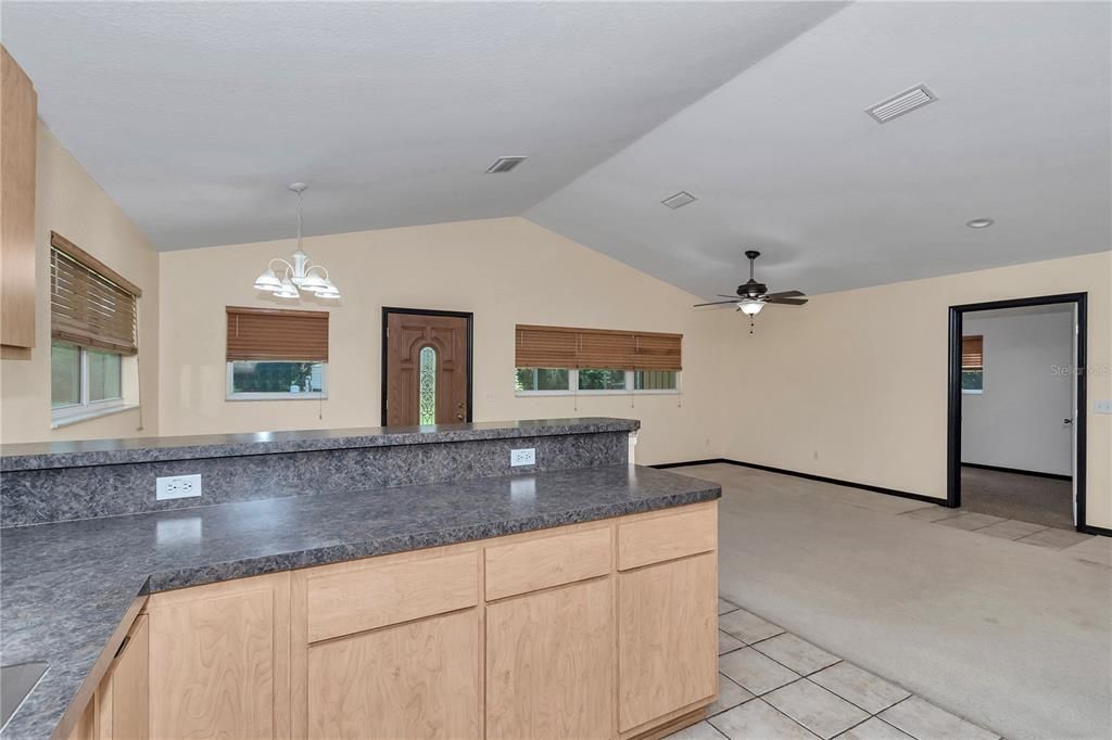 For Sale: $440,000 (3 beds, 2 baths, 1359 Square Feet)