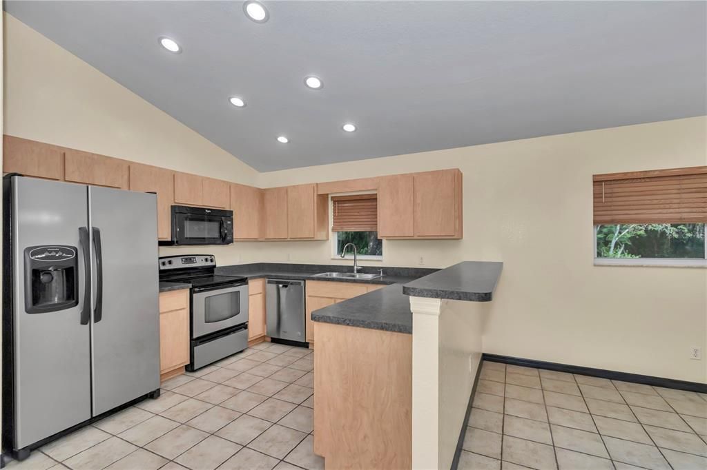 For Sale: $440,000 (3 beds, 2 baths, 1359 Square Feet)