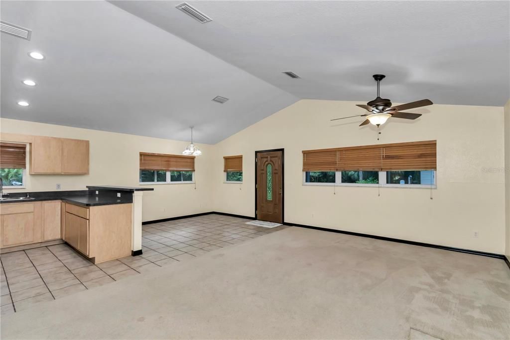 For Sale: $440,000 (3 beds, 2 baths, 1359 Square Feet)