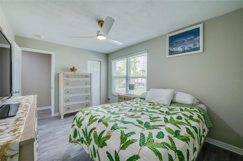 For Sale: $329,000 (3 beds, 2 baths, 1308 Square Feet)