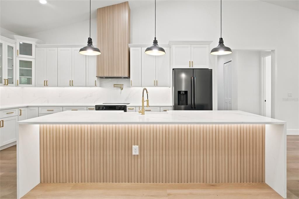 На продажу: $579,999 (4 спален, 3 ванн, 3110 Квадратных фут)