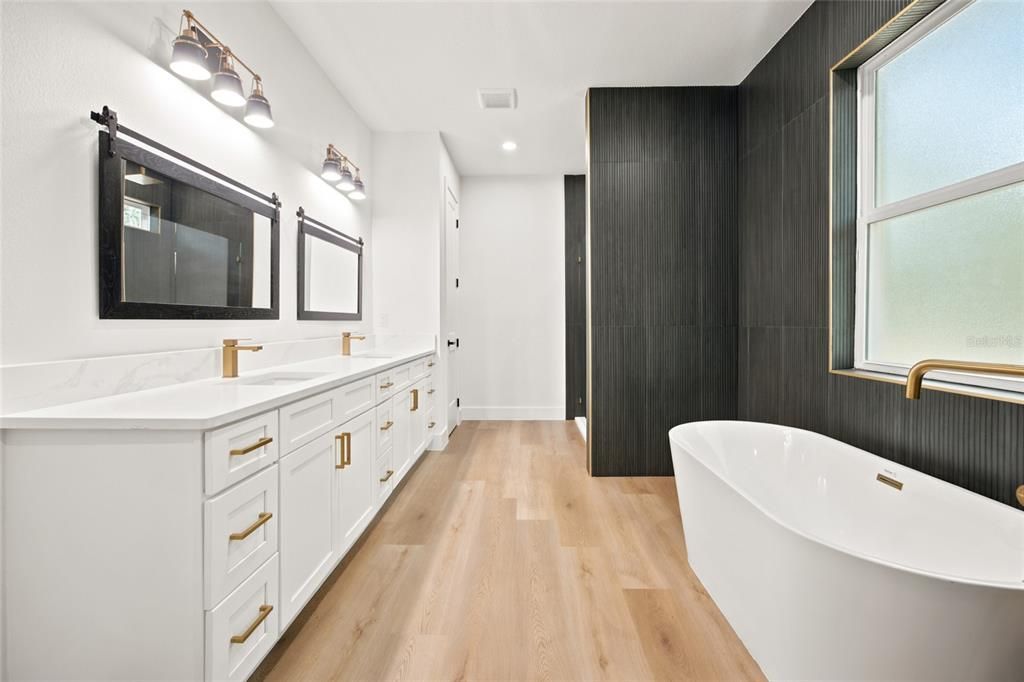 На продажу: $579,999 (4 спален, 3 ванн, 3110 Квадратных фут)